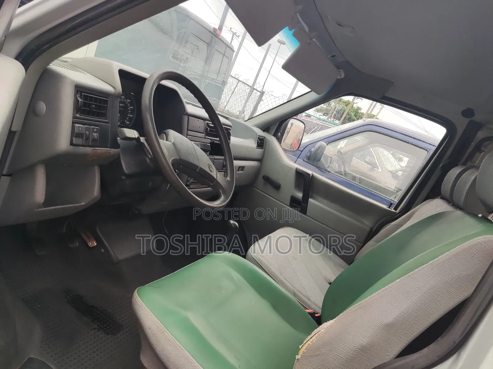 Volkswagen Transporter 2002 Grey