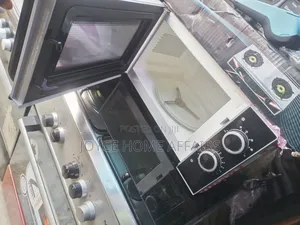 First Grade Tocumbo Microwave 20liters