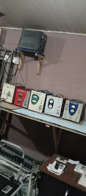 Almost New, Best Grade 5000w/5000va AC Stabilizers (Copper!)