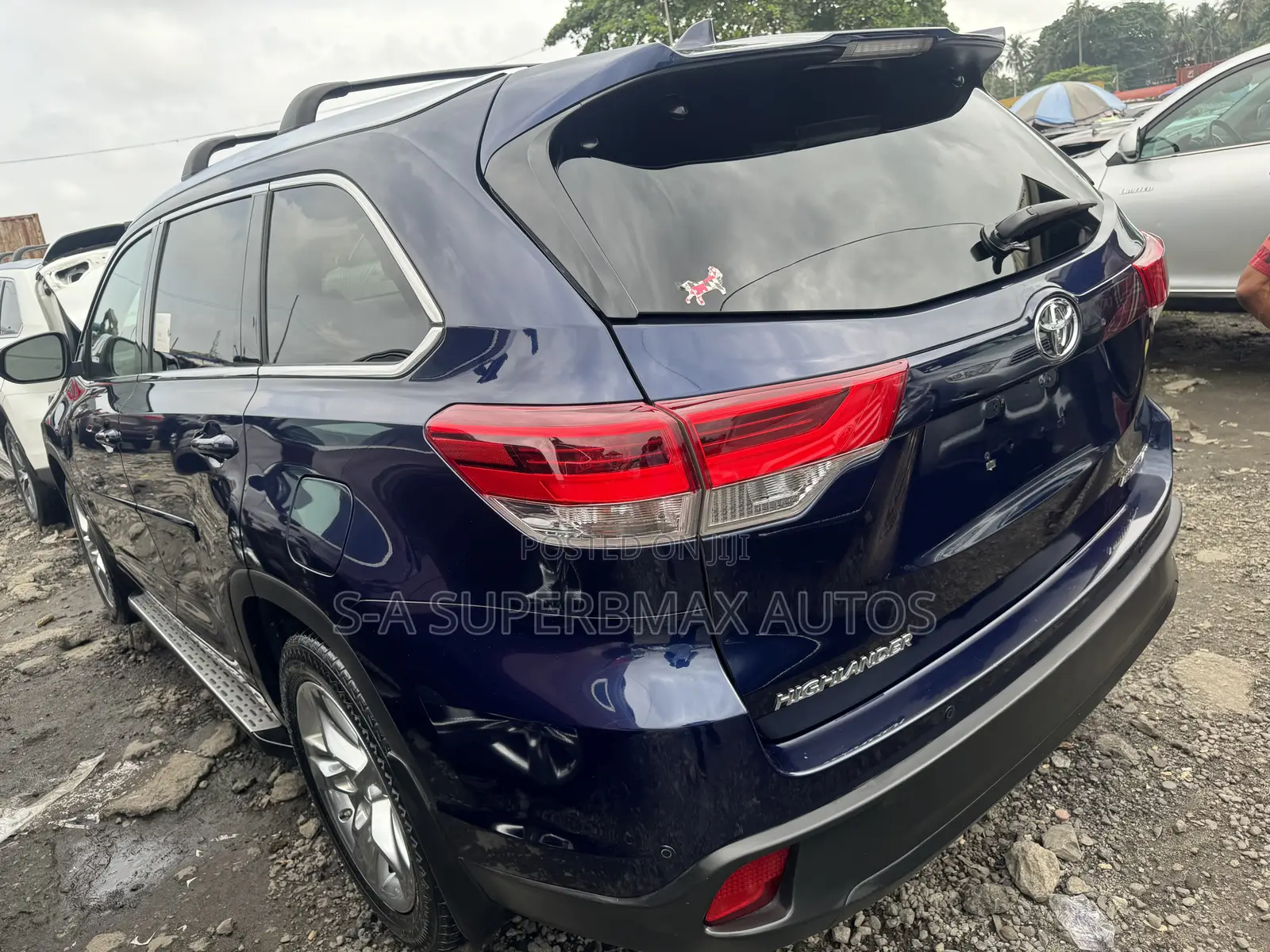 Toyota Highlander 2015 Blue