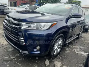 Toyota Highlander 2015 Blue
