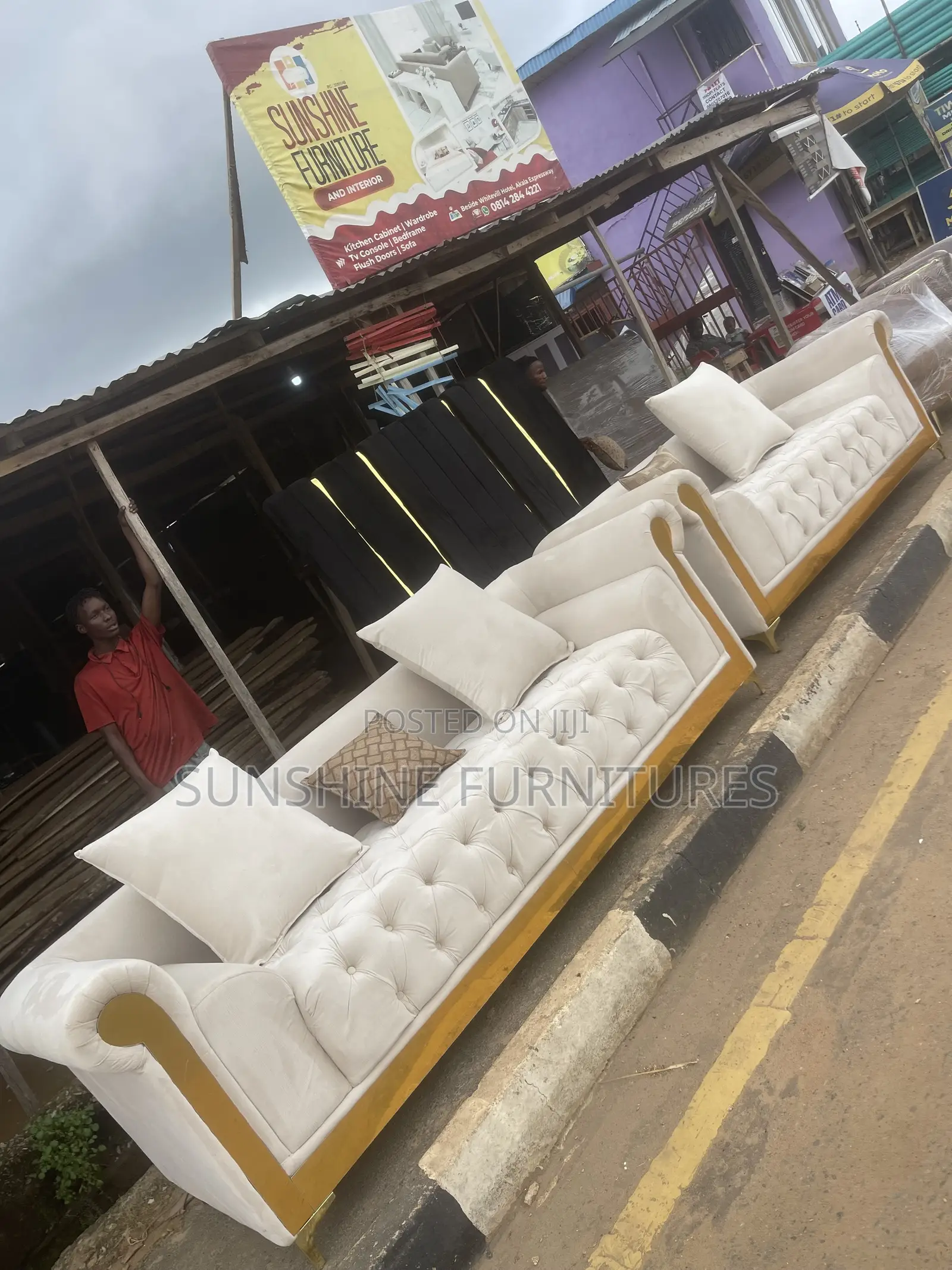 Eazi Sofa Set