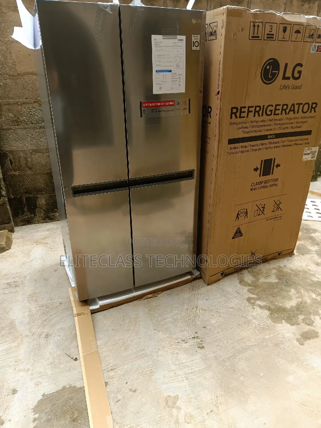Reliable LG Side by Side Refrigerator (688L).