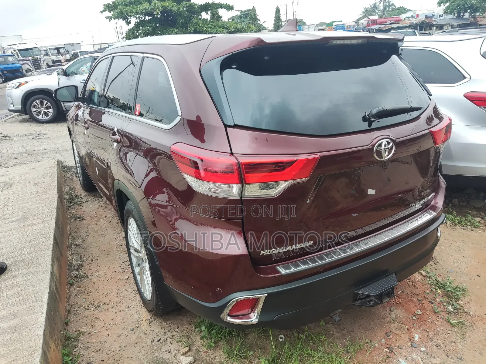 Toyota Highlander 2015 Red