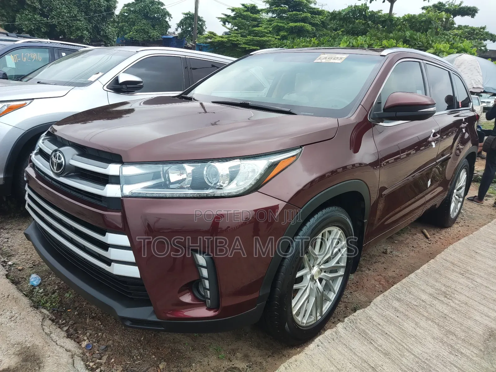 Toyota Highlander 2015 Red