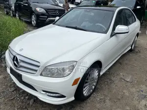 Mercedes-Benz C300 2009 White