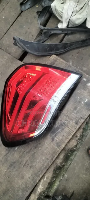 ML 350 2010 Backlight Yahoo Available