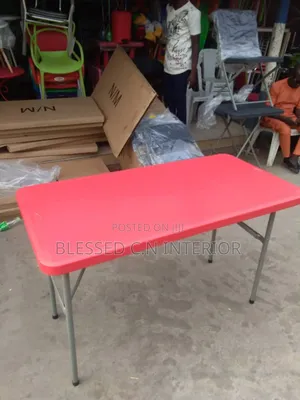 Classic Plastic 4fit Table