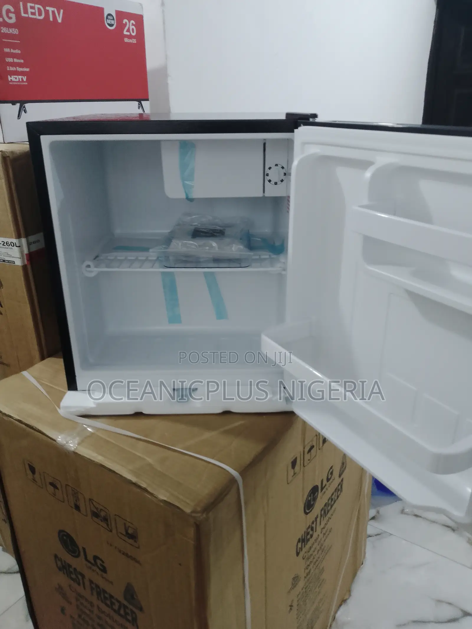 Best Quality 45litre Royal Bed Side Refrigerator