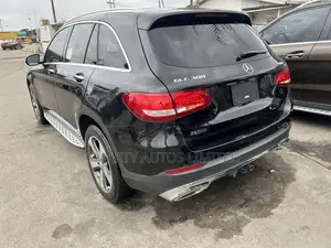 Mercedes-Benz GLC-Class 2017 Black