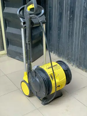 Fairly Used Karcher B502 Pressure Washing Machine