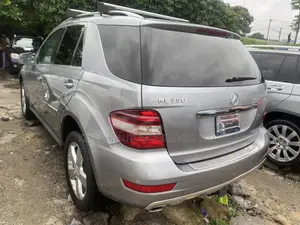 Mercedes-Benz M Class ML 350 4Matic 2010 Gray
