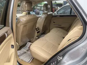 Mercedes-Benz M Class ML 350 4Matic 2010 Gray