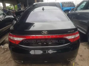 Hyundai Grandeur 2013 Black