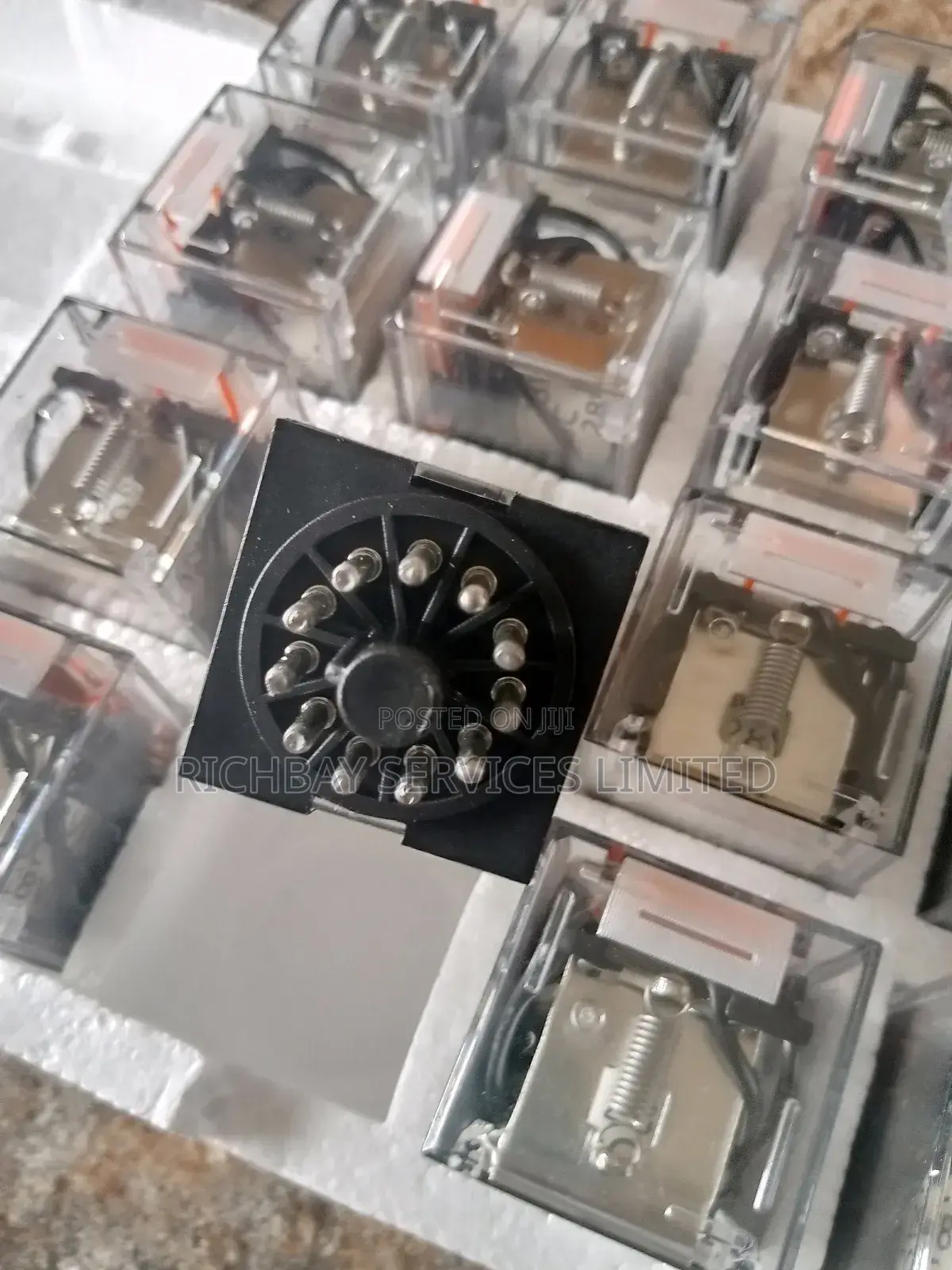 28V Electromagnetic Relay