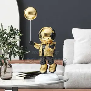 Astronaut Statue Decor