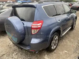 Toyota RAV4 2.5 4x4 2010 Blue