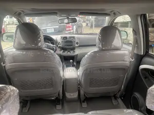 Toyota RAV4 Limited 2011 Black