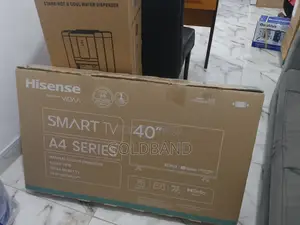 Quality and Clean 40" TV40A4K Hisense Smart TV