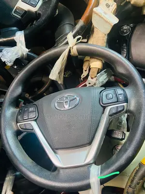 Steering Wheel Highlander 2015/2018 Model