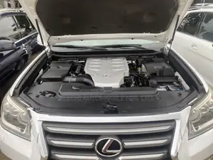 Lexus GX 460 Luxury 2014 White