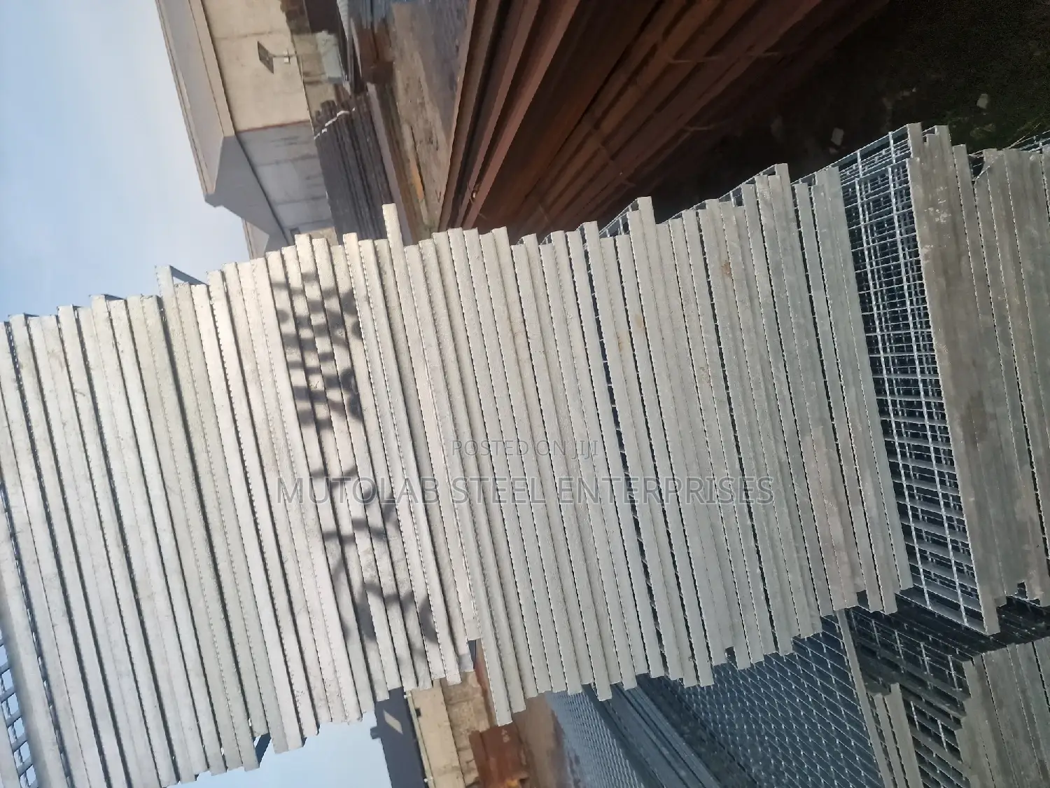 25mm, 30mm Nd 40mm .3ft X 19ft GRATING WIRE.