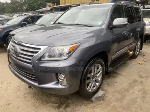 Lexus LX 450d AWD 2015 Gray