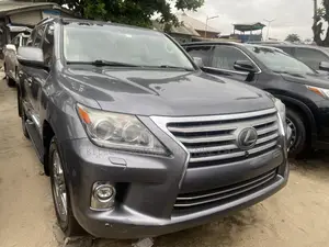 Lexus LX 450d AWD 2015 Gray