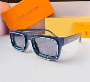 LOUIS VUITTON Luxury Glass