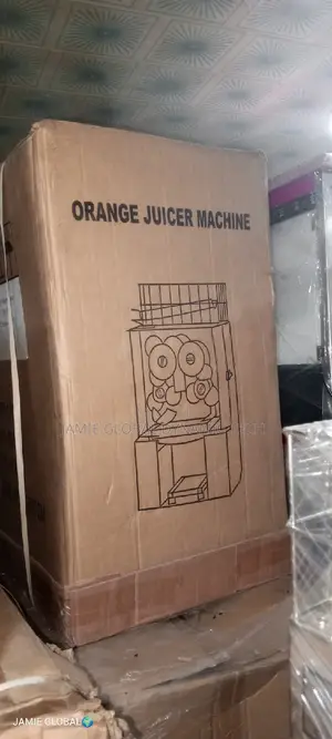 Orange Juicer Machine