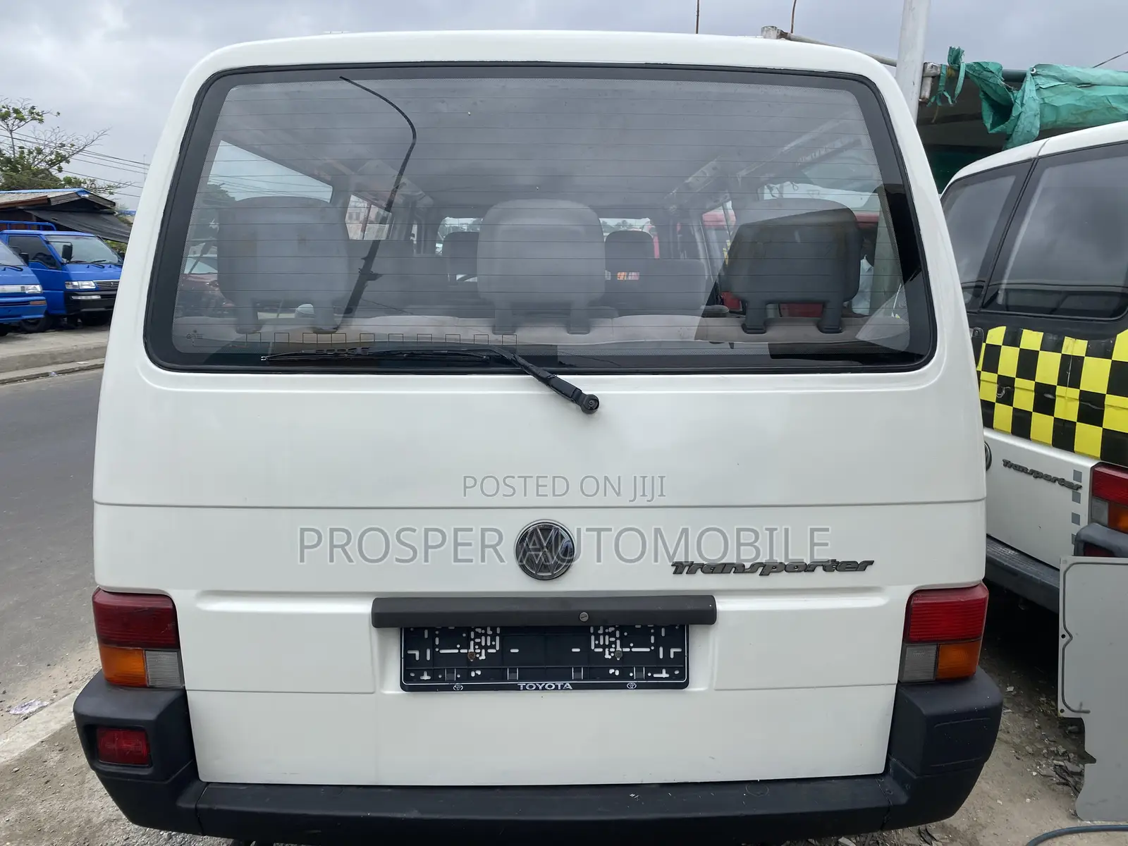 Volkswagen Transporter 2007 White