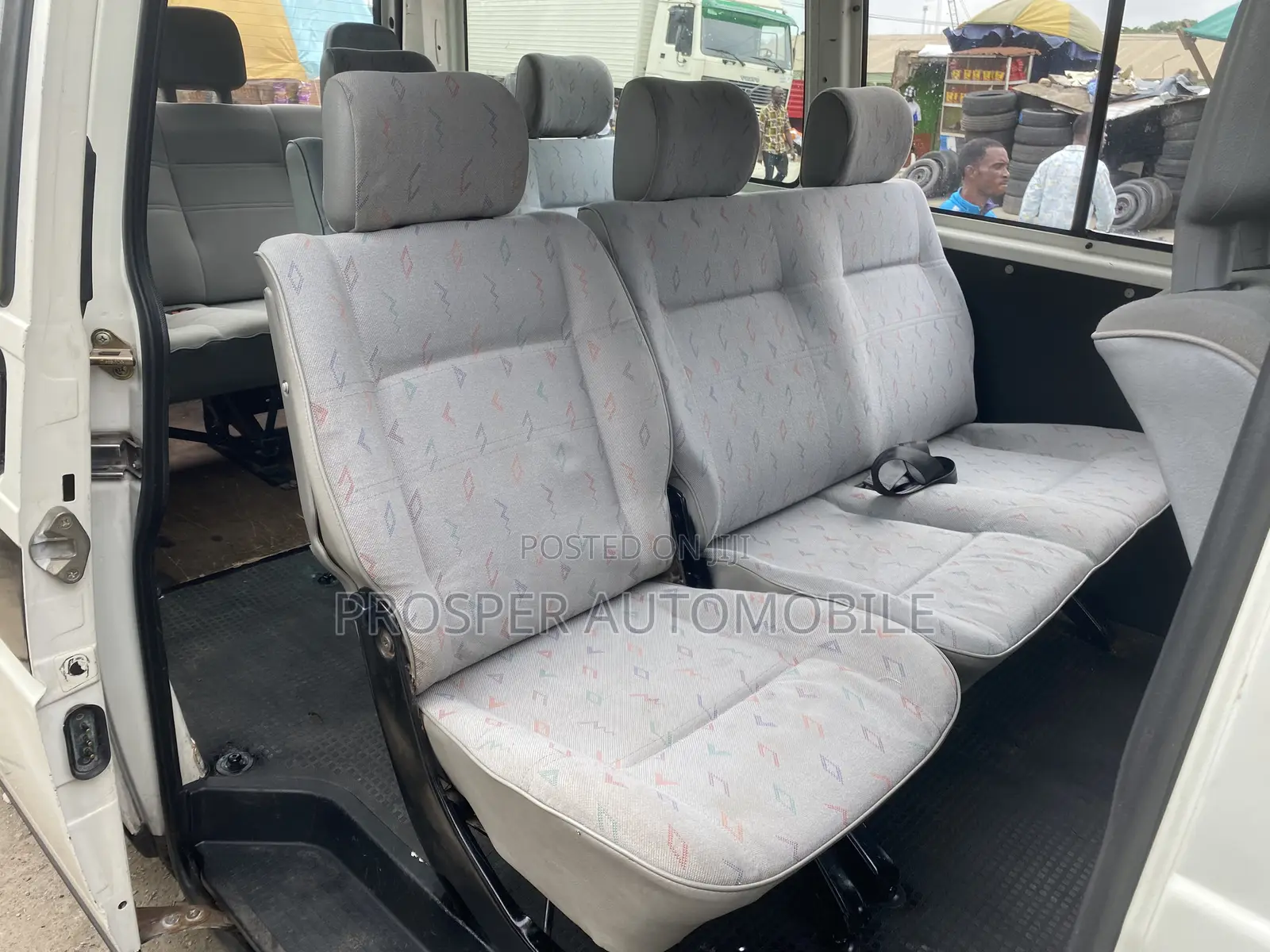 Volkswagen Transporter 2007 White