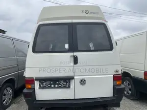 Volkswagen Transporter 2005 White