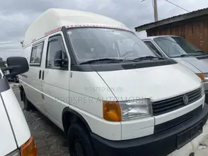 Volkswagen Transporter 2005 White