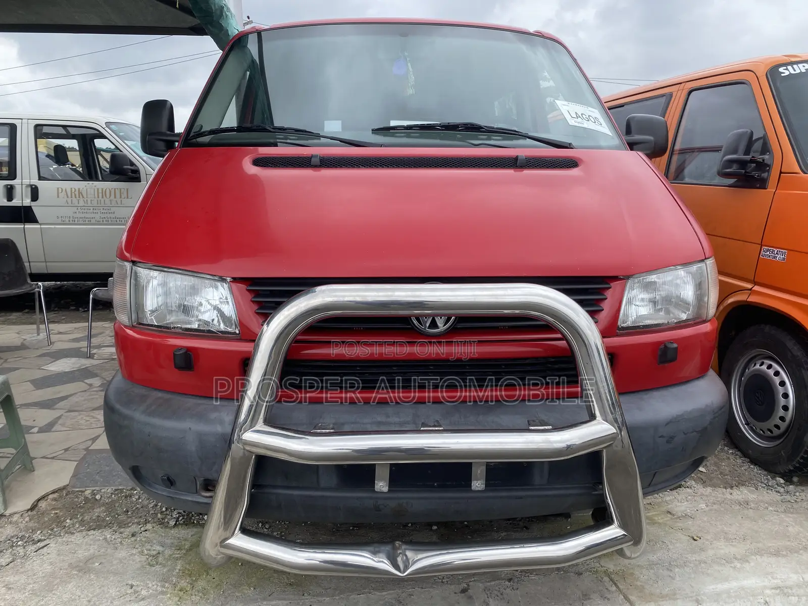 Volkswagen Transporter 2009 Red