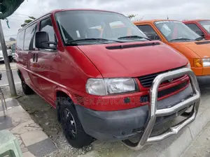 Volkswagen Transporter 2009 Red