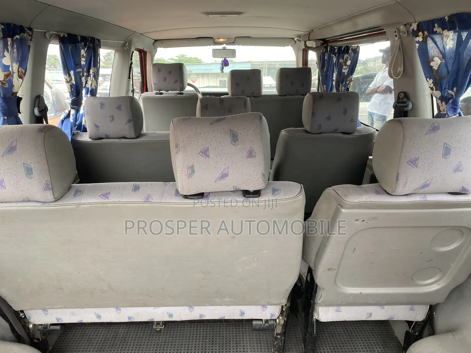 Volkswagen Transporter 2009 Red