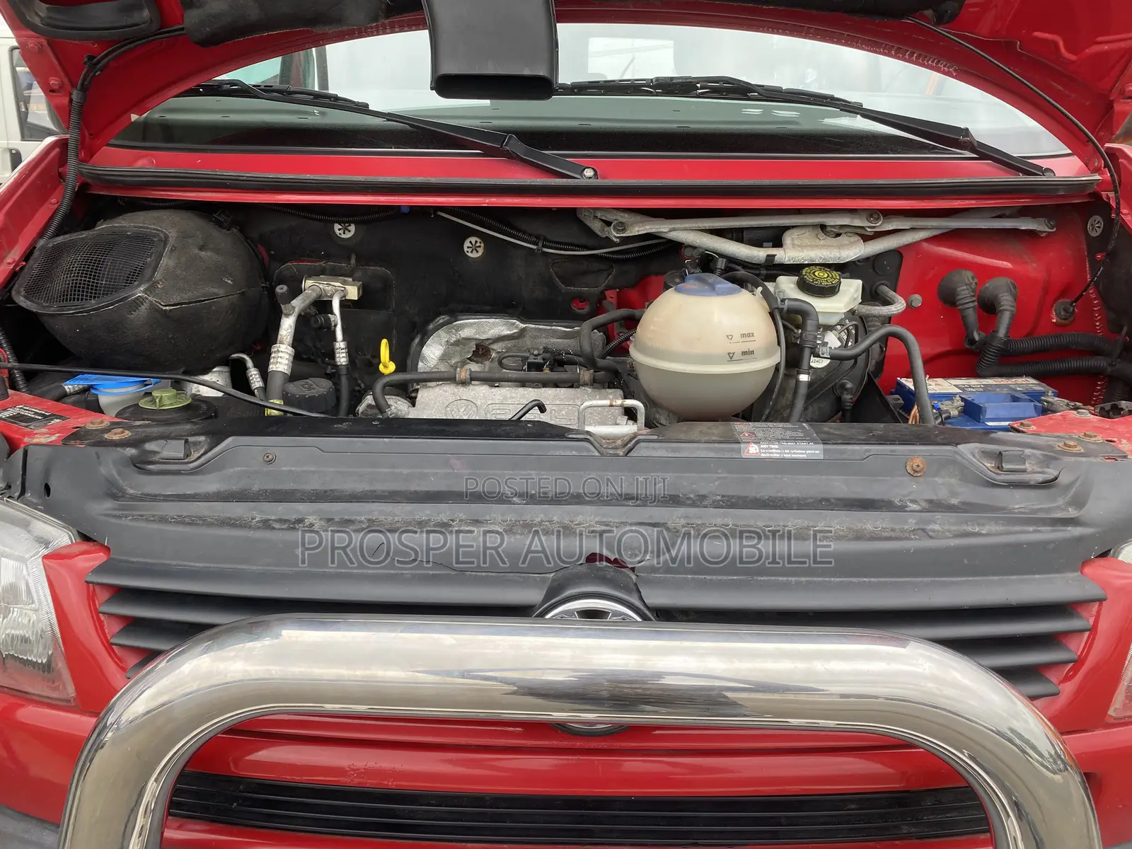 Volkswagen Transporter 2009 Red