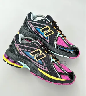 Original New Balance 1906R ‘Neon Nights