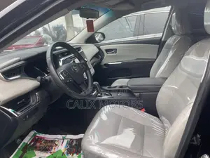 Toyota Avalon 2016 Black