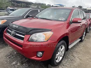 Toyota RAV4 2012 Red