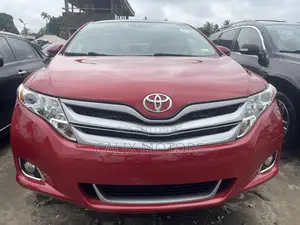 Toyota Venza 2012 Red