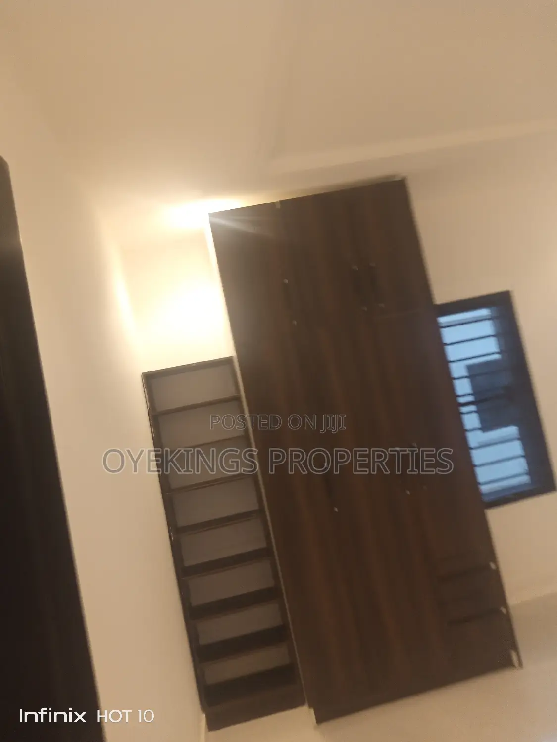 3bdrm Duplex in Oladapo Agoro, Oluyole Estate for sale
