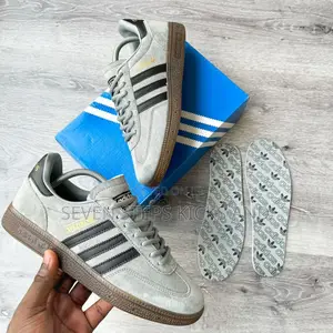 Adidas Originals Handball Spezial Lúxury Sneakers