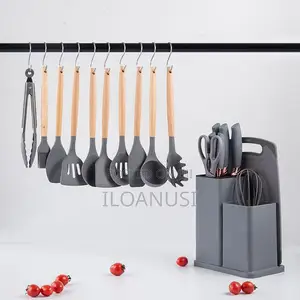 Silicon Spoon Set With Chopping Board