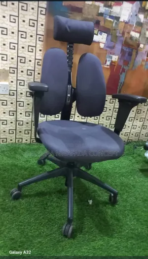 UK Standard Ergonomic Chair