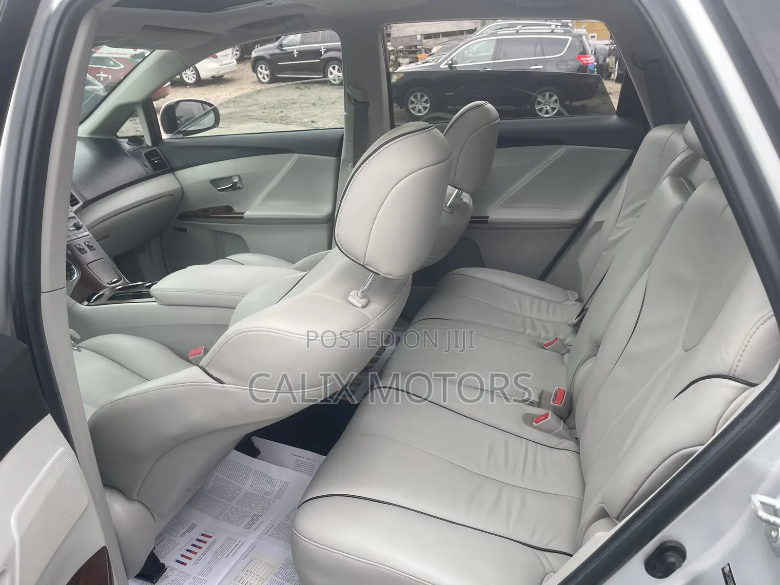 Toyota Venza 2012 Silver
