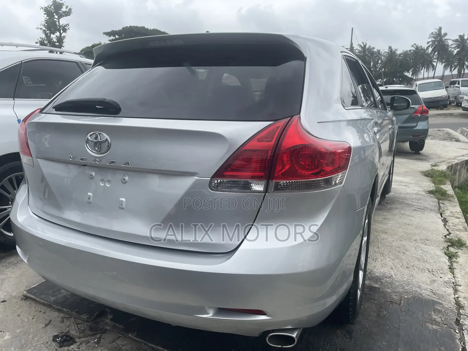Toyota Venza 2012 Silver