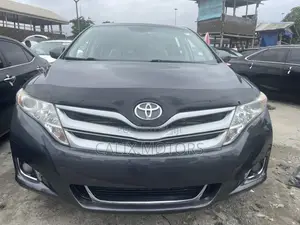 Toyota Venza 2010 Gray