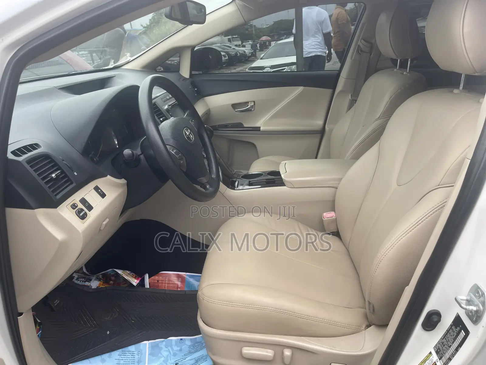 Toyota Venza 2011 White